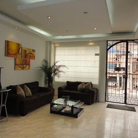 Hotel Fenix Real Bogota Buitenkant foto