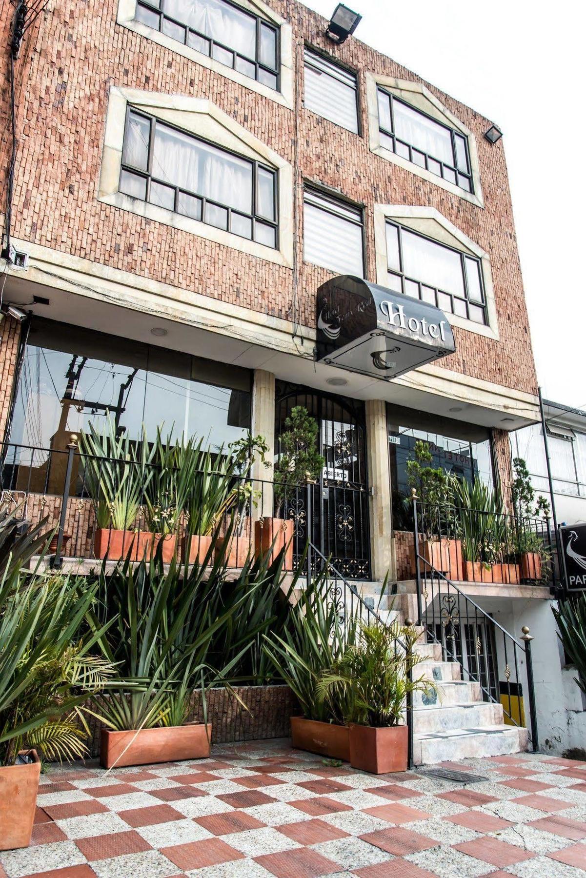 Hotel Fenix Real Bogota Buitenkant foto